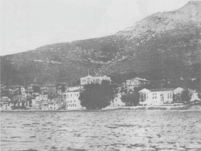 Marmara Köyü genel görünüm, Kyriakidia and Pantelidia Okulları, 1922 (Iliadis 2012, 260)